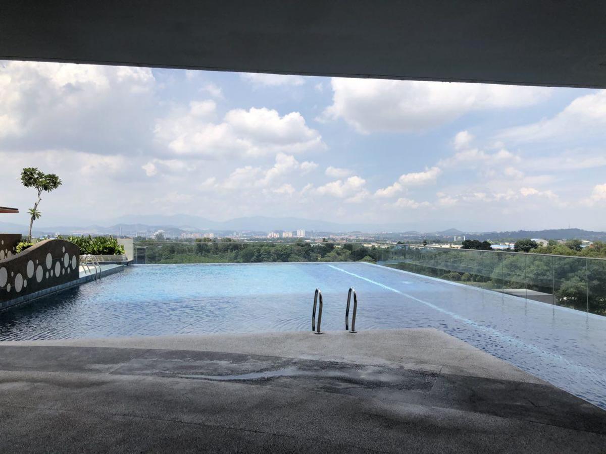 Yenni Duplex @ Decentrum, Kajang Серданґ Екстер'єр фото