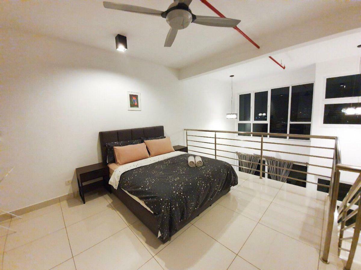 Yenni Duplex @ Decentrum, Kajang Серданґ Екстер'єр фото